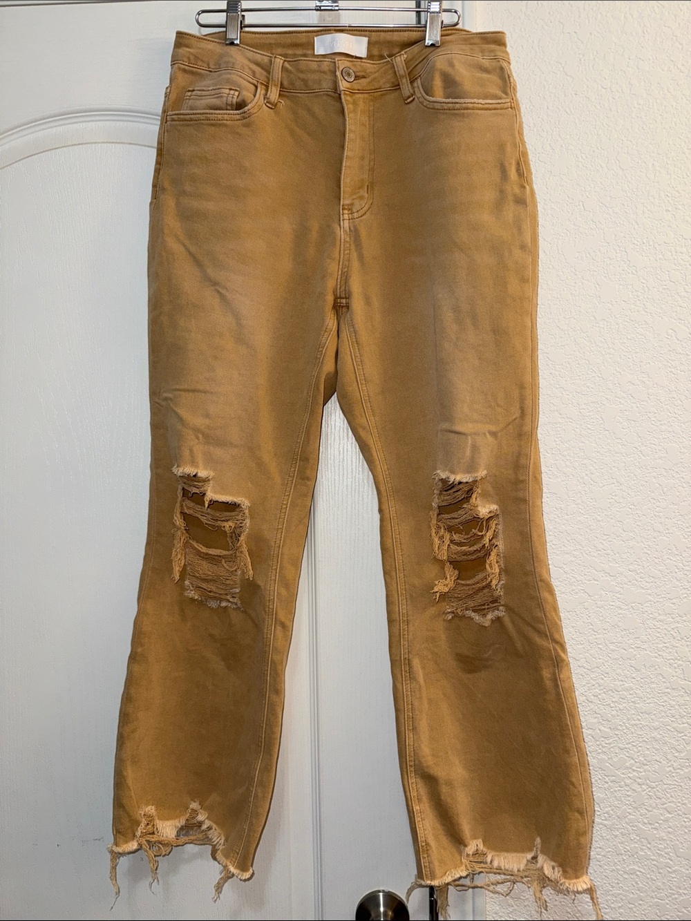 Vervet Distressed High-Rise Cropped Jeans